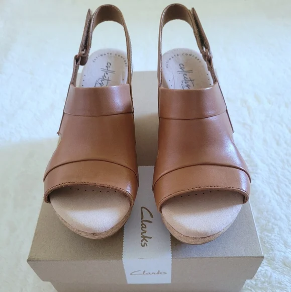 ✨️HP✨️ Clarks Annadel Ivory TAN Sandals - NIB - Picture 14 of 15